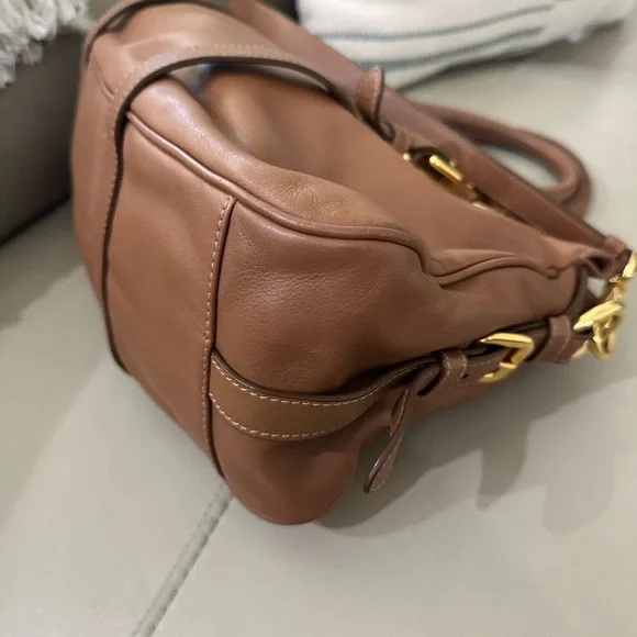 Prada Tan Leather Bag with Gold Details - Picture 9 of 12